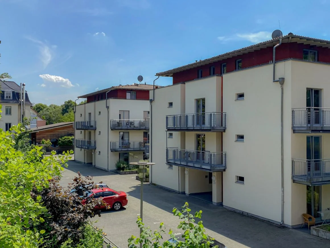 Wohngebäude Campus Bad Honnef – Außenansicht im Grünen